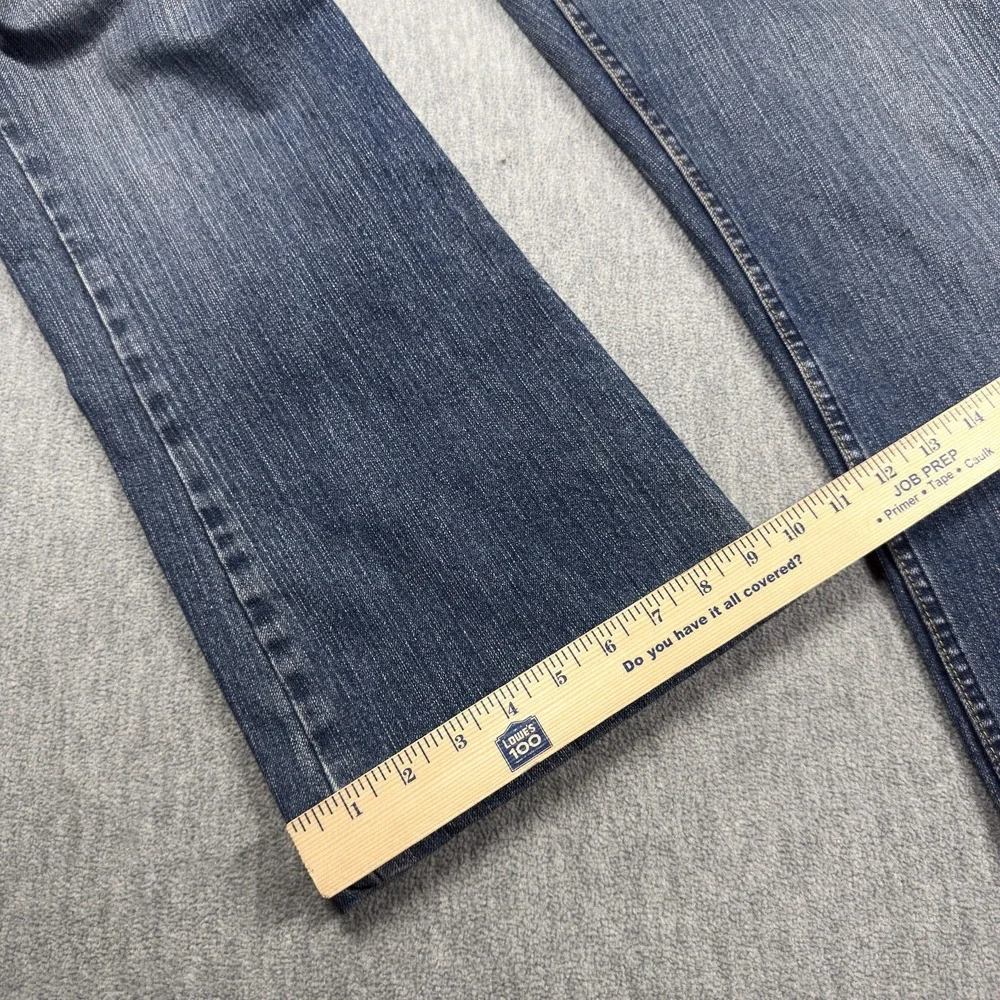 LEVI'S Signature Jeans Womens 14 Medium Blue Low Rise Bootcut Stretch Denim Pant